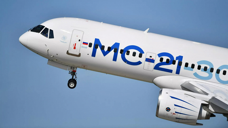 Российский среднемагистральный самолёт MC-21-300 совершил полёт с автоматической посадкой. На очереди сертификационные полёты